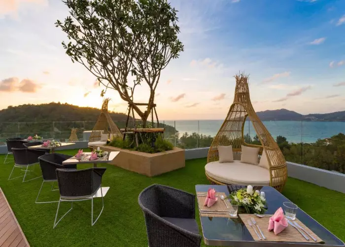 هتل کرست ریزورت اند پولز ویلاز پوکت